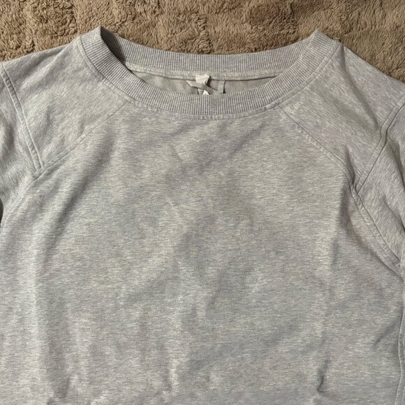 NWOT Lululemon Split Short Sleeve Grey Stretch French Terry Sweatshirt Top 6 - Picture 3 of 9
